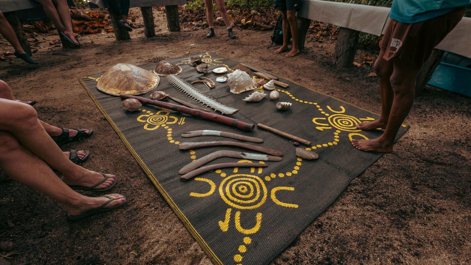 Australia-QLD-Mandingal-Bay-First-Nations-hunting-tools-on-mat